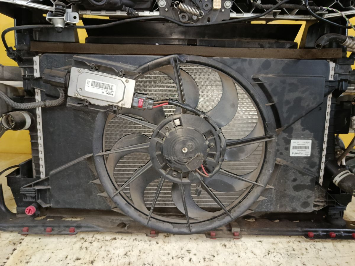 Телевизор на Ford Focus 3 PNDA Фото 10