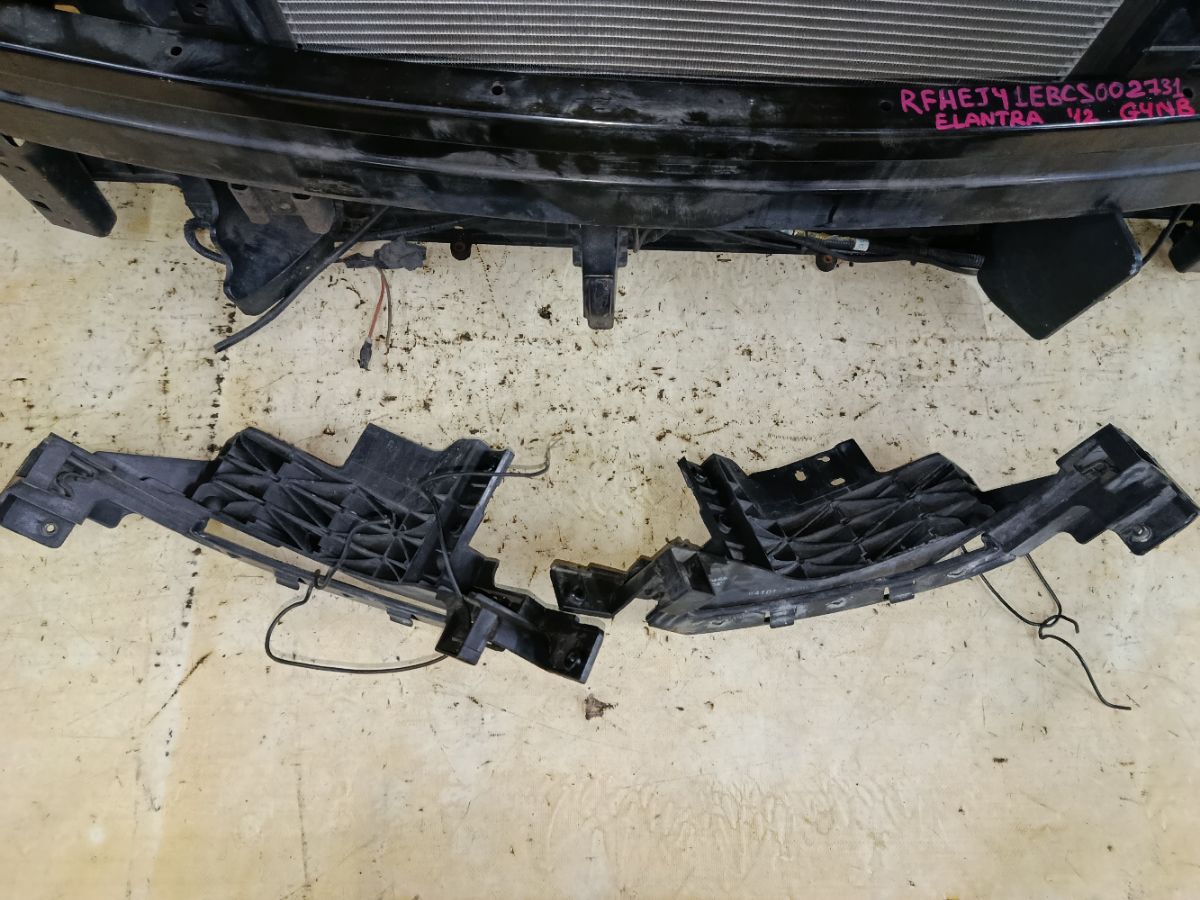 Телевизор на Hyundai Elantra MD G4NB Фото 7