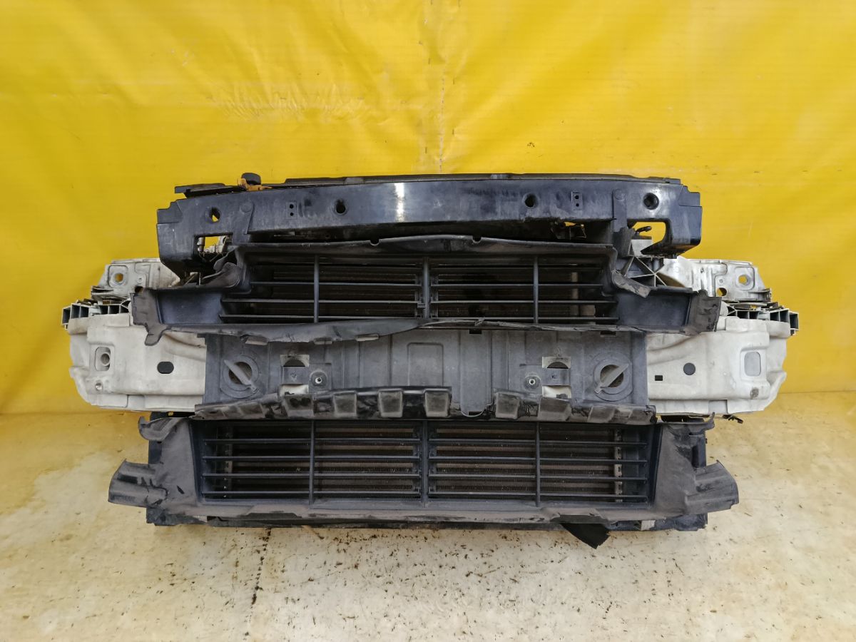 Телевизор на Ford Kuga JQMA Фото 1