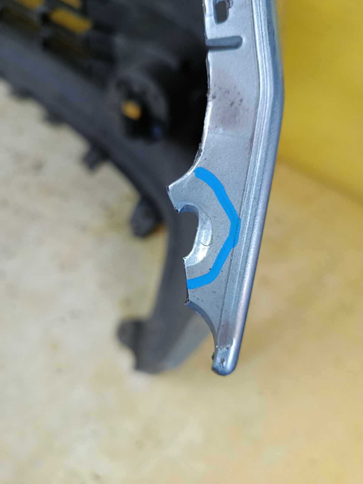 Бампер 02B2704 02B2704,62022-EF040 на Nissan Tiida Latio SC11 Фото 11