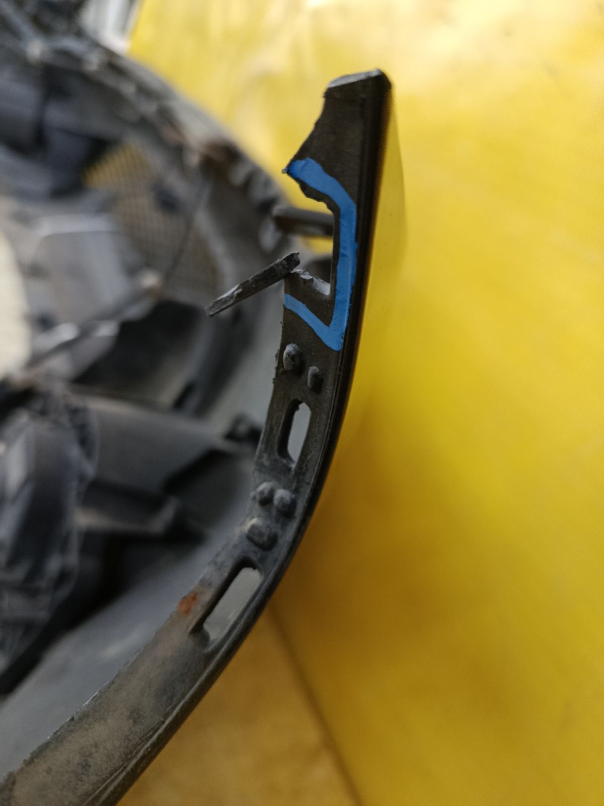 Бампер на Mitsubishi Outlander CW5W Фото 12