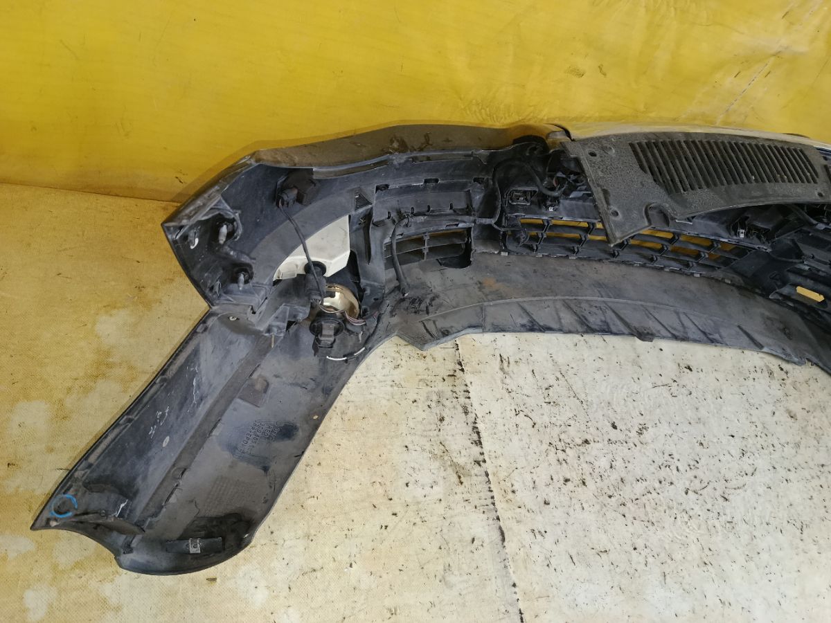 Бампер 3C0807221 на Volkswagen Passat 3C Фото 14