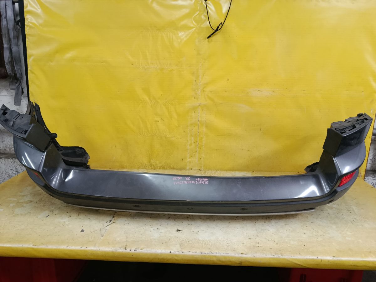 Бампер на Volvo Xc90 CZ Фото 1
