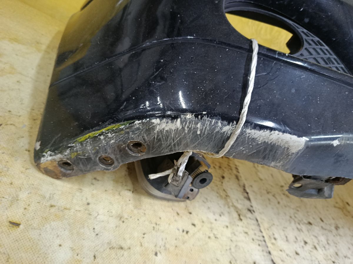 Бампер на Mercedes-Benz C-Class W203.042 Фото 11