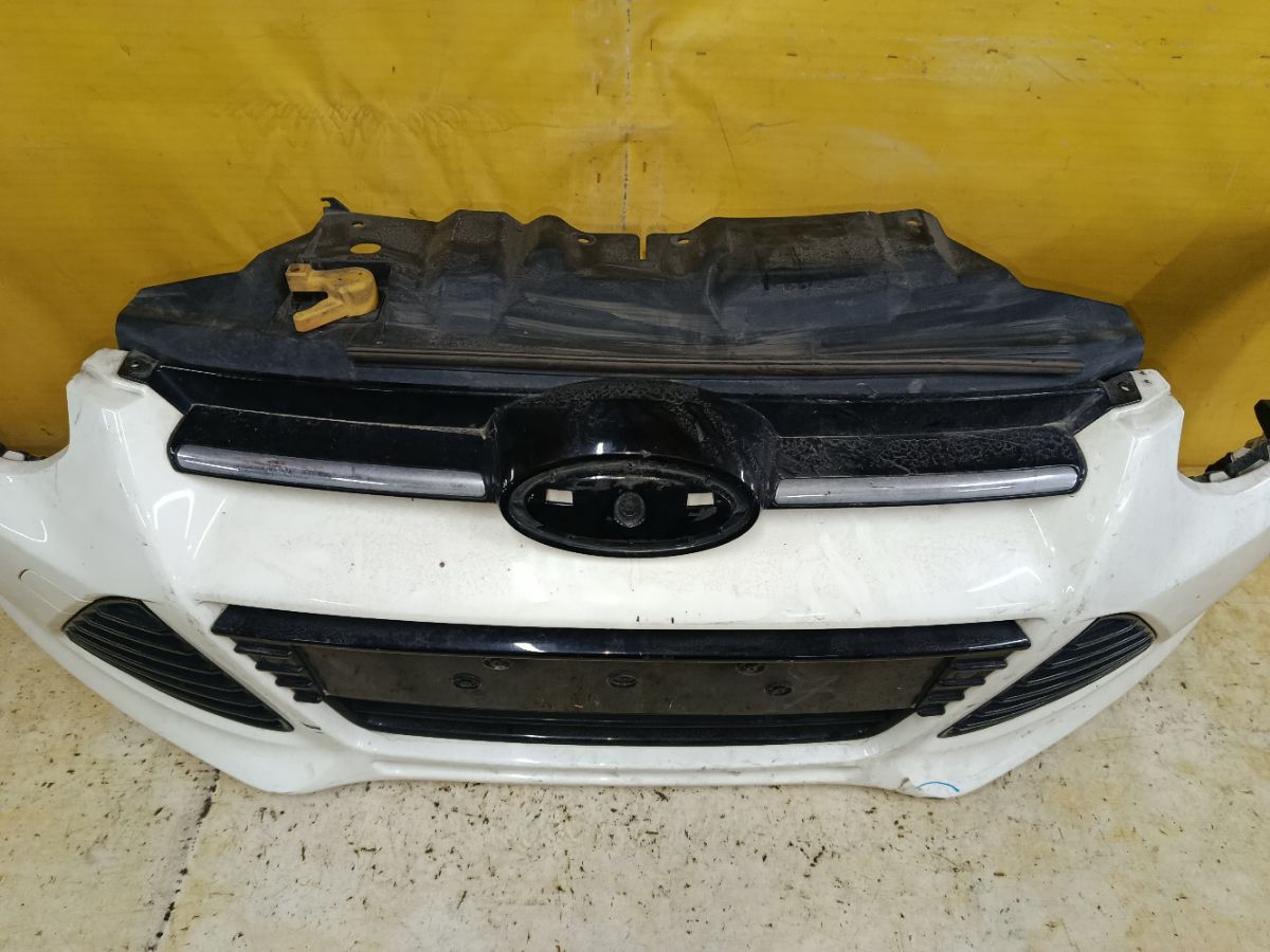 Бампер BM51-17757 на Ford Focus 3 Фото 5