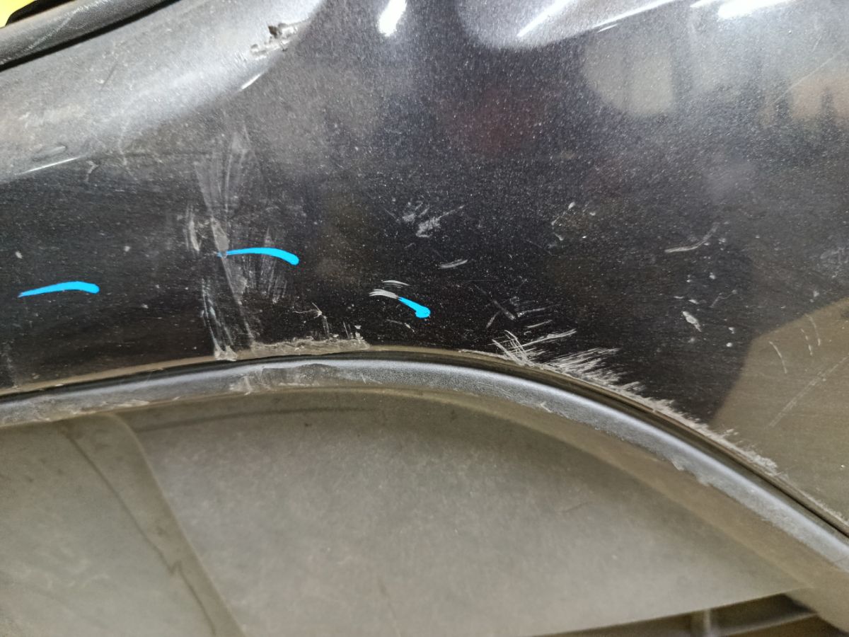 Бампер 8M59-17757-ABW на Ford Focus 2 Фото 4