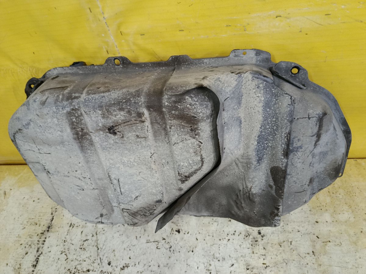 Бак топливный на Mitsubishi Lancer CS2A 4G15 Фото 6