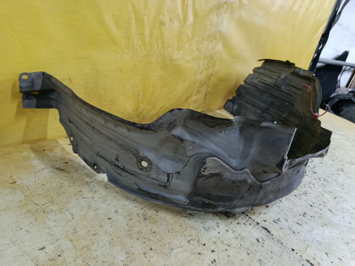 Подкрылок 63844-9Y500 на Nissan Teana J31 VQ23DE Фото 2