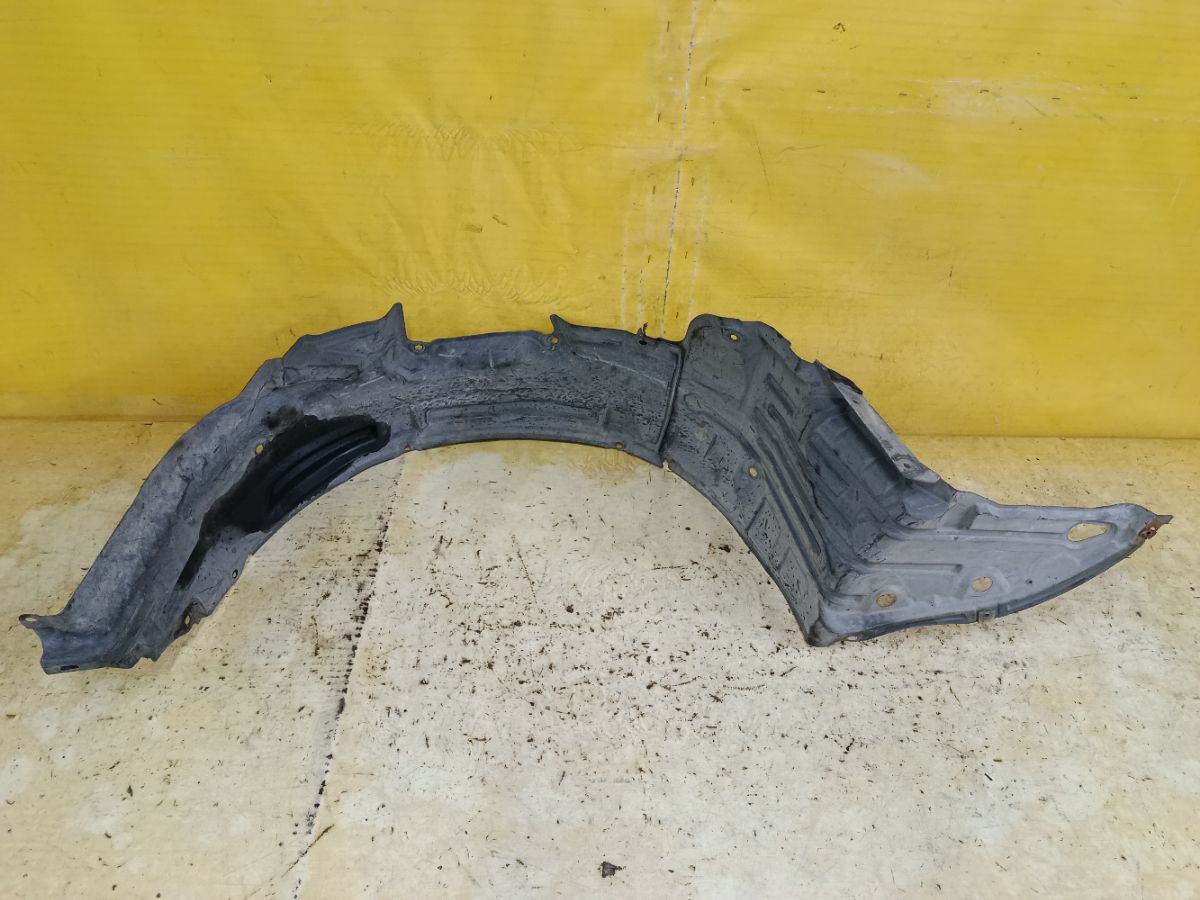 Подкрылок 63845-9Y500 на Nissan Teana J31 VQ23DE Фото 1