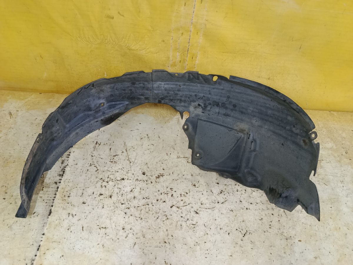 Подкрылок 86812-2E010 на Hyundai Tucson 1 JM D4EA Фото 1