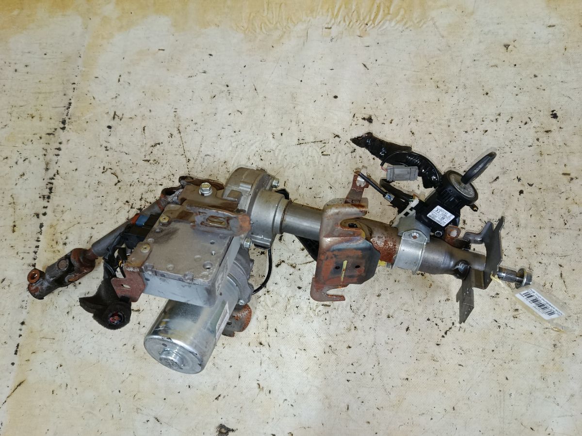 Рулевая колонка на Nissan Tiida C11 Фото 1