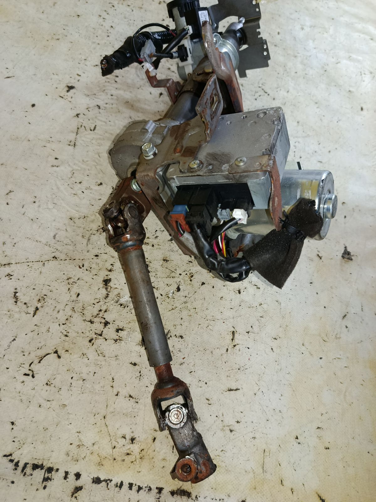 Рулевая колонка на Nissan Tiida C11 Фото 3