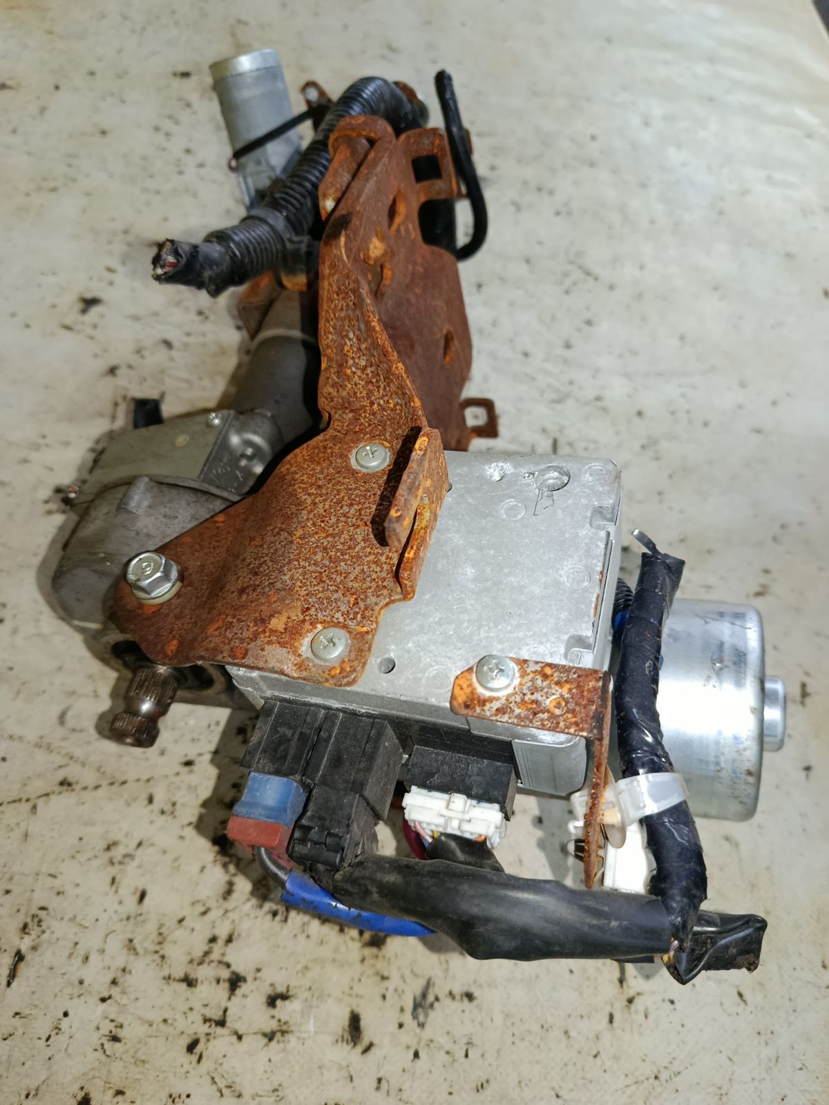 Рулевая колонка на Nissan Tiida C11 Фото 3