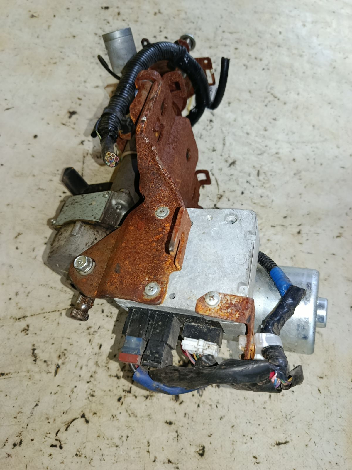 Рулевая колонка на Nissan Tiida C11 Фото 3