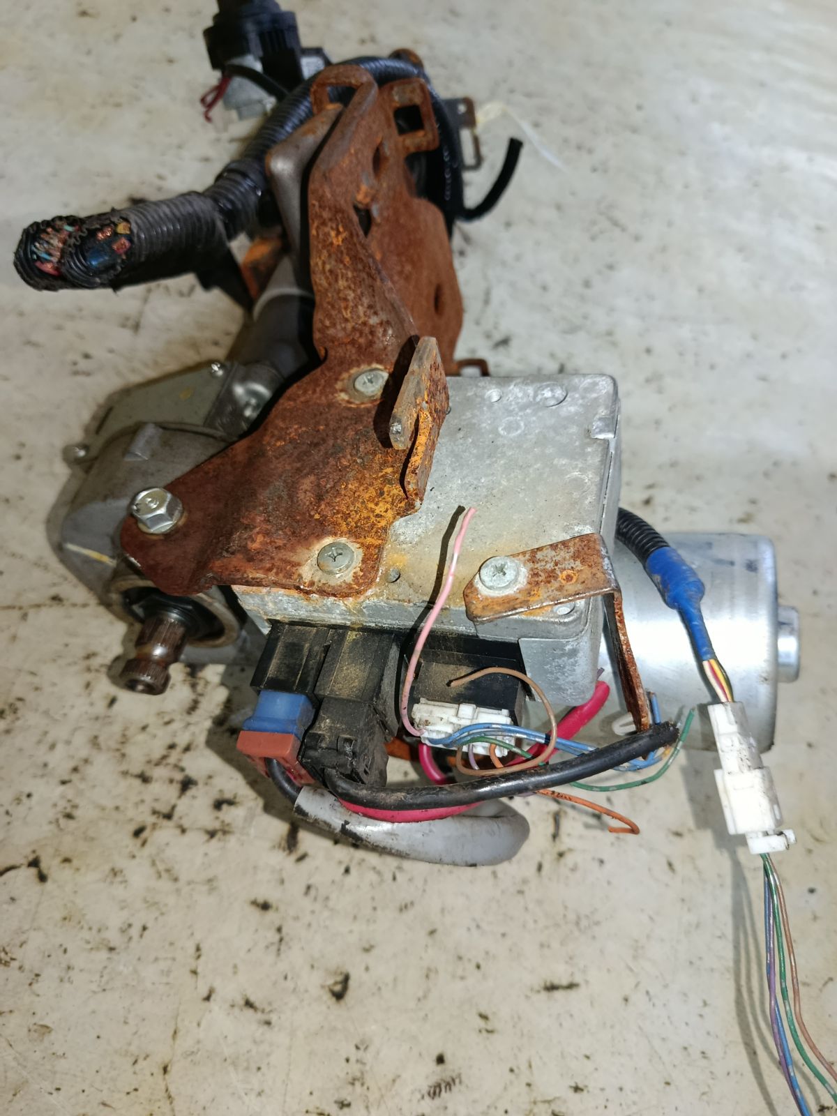 Рулевая колонка на Nissan Tiida C11 Фото 3