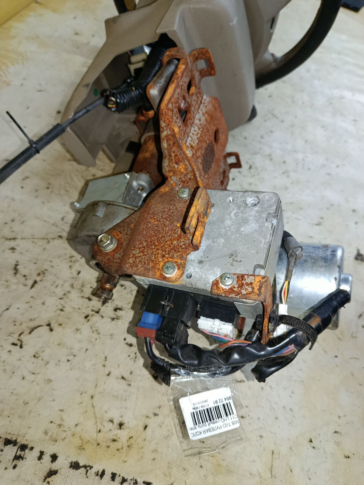 Рулевая колонка на Nissan Tiida C11 Фото 4