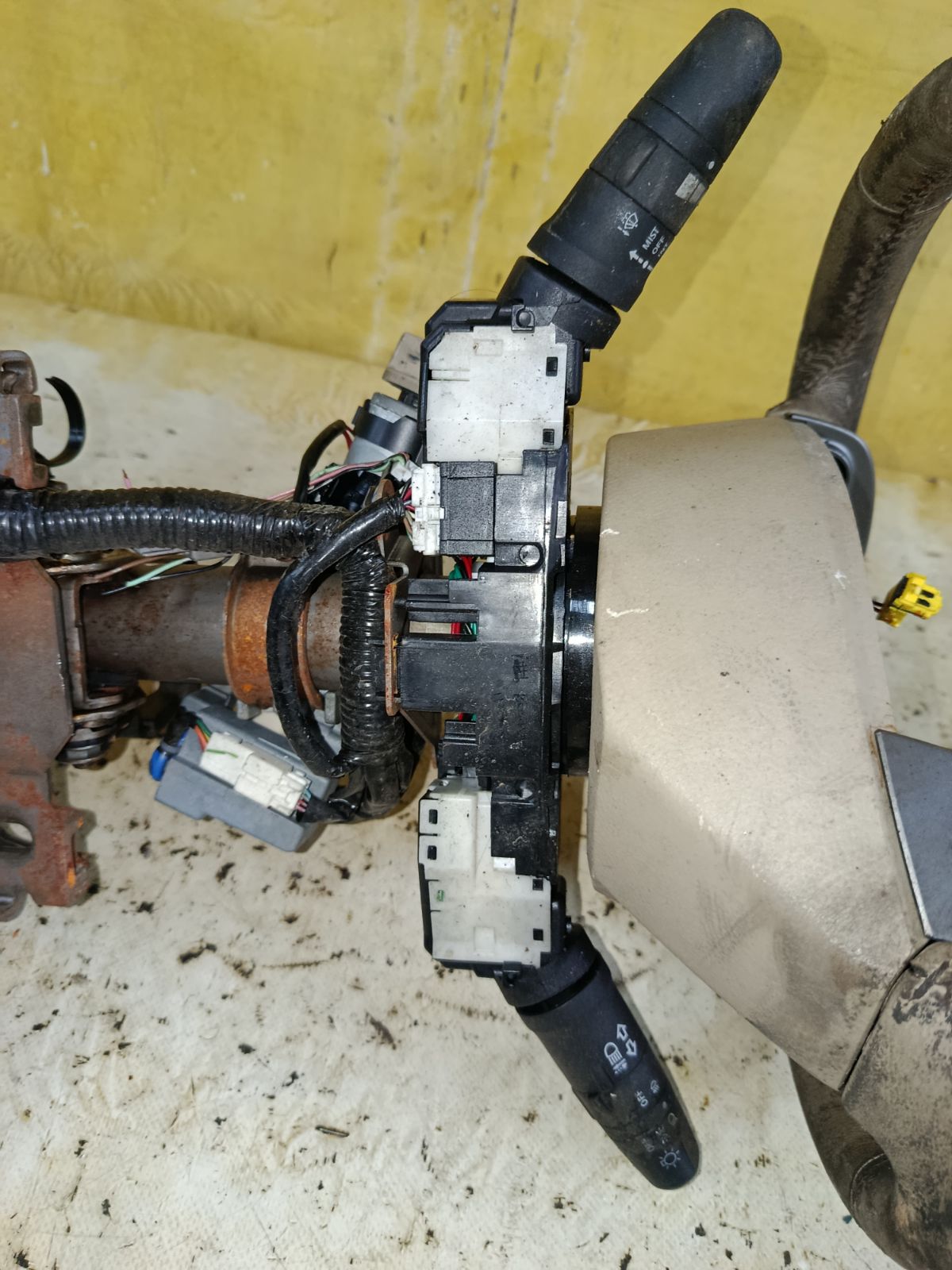 Рулевая колонка на Nissan Tiida C11 Фото 3