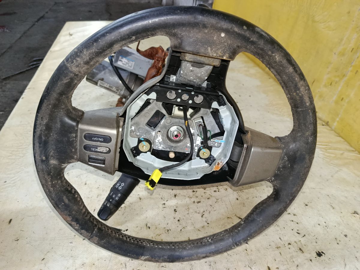 Рулевая колонка на Nissan Tiida C11 Фото 2