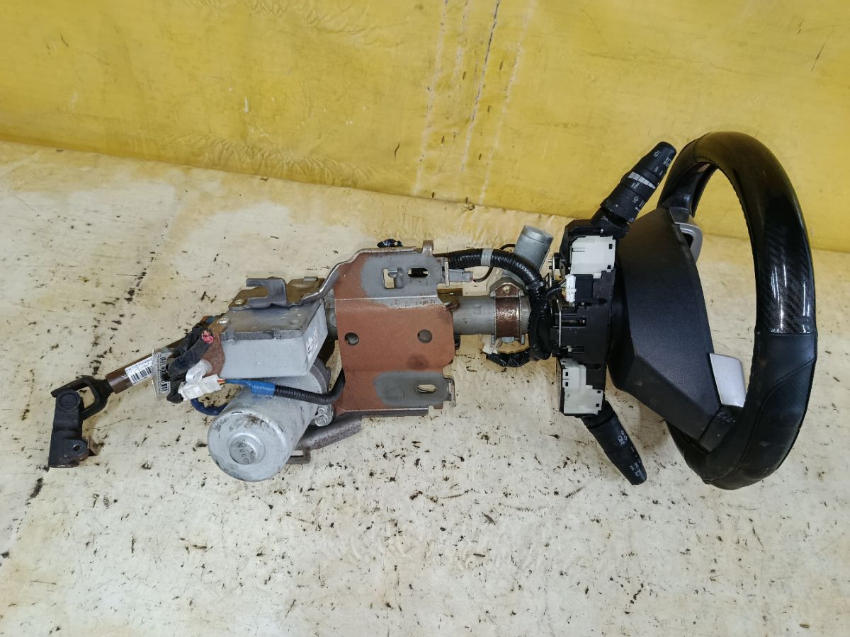 Рулевая колонка на Nissan Tiida C11 Фото 1