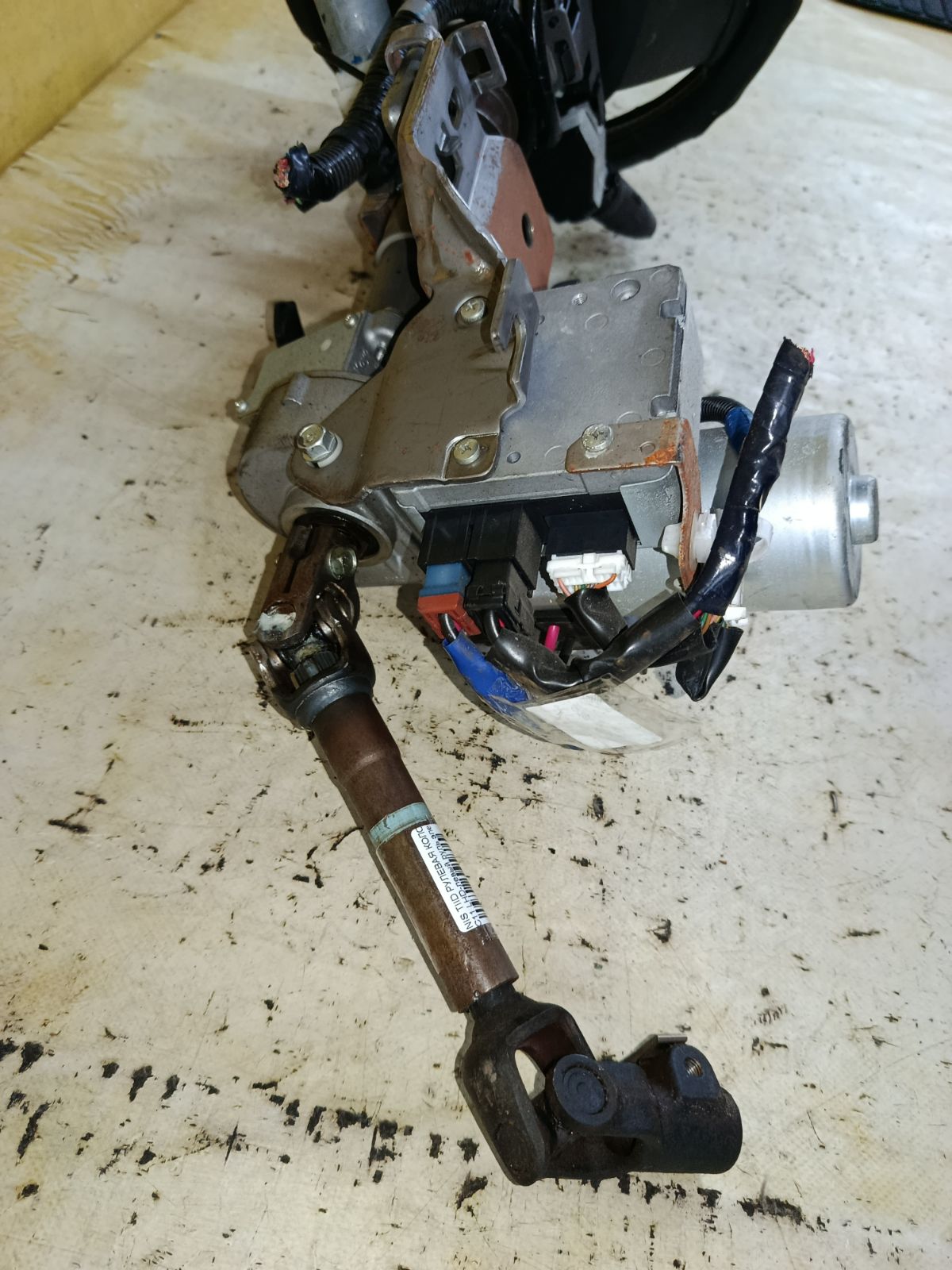 Рулевая колонка на Nissan Tiida C11 Фото 4