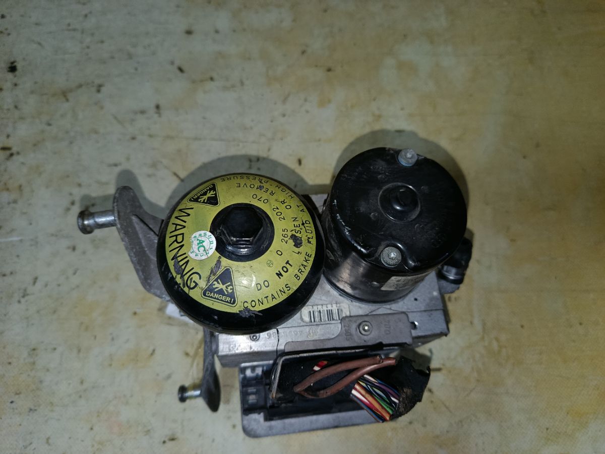 Блок ABS 0265960036, A0054319612, 0265202070, A0054319612, 0265250110 на Mercedes-Benz E-Class W211.065 112.949 Фото 2