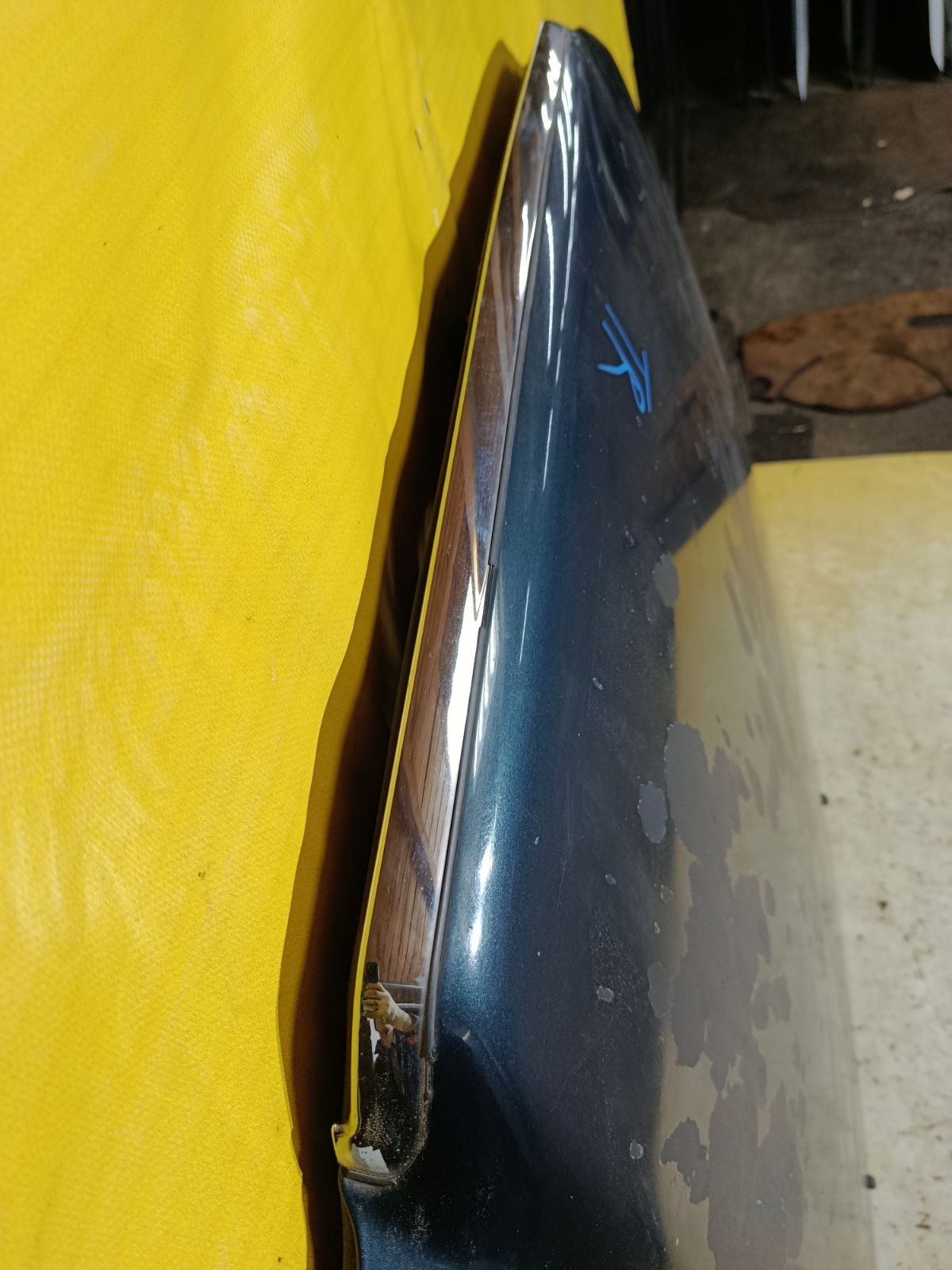 Капот на Toyota Crown JZS153 Фото 5