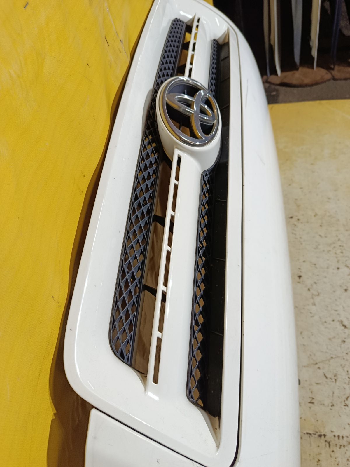 Капот на Toyota Ipsum ACM21W 2AZ-FE Фото 6