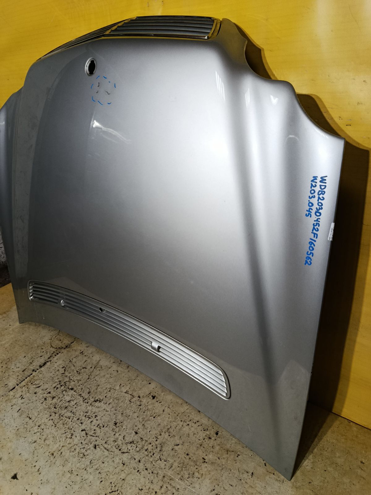 Капот A2038800157 на Mercedes-Benz C-Class W203.045 111.955 Фото 3