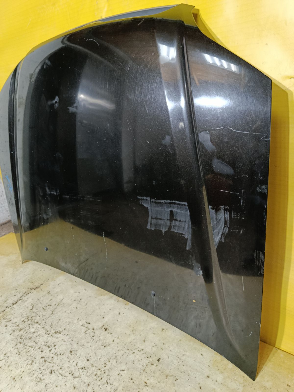 Капот на Subaru Legacy Wagon BH5 Фото 2