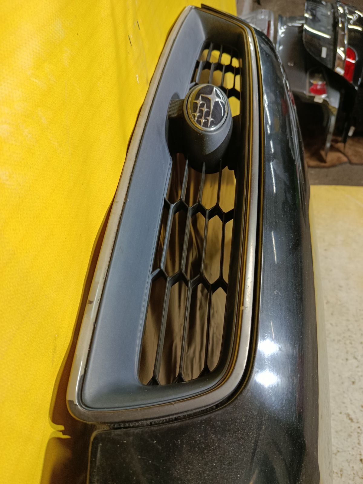 Капот на Subaru Legacy Wagon BH5 Фото 6