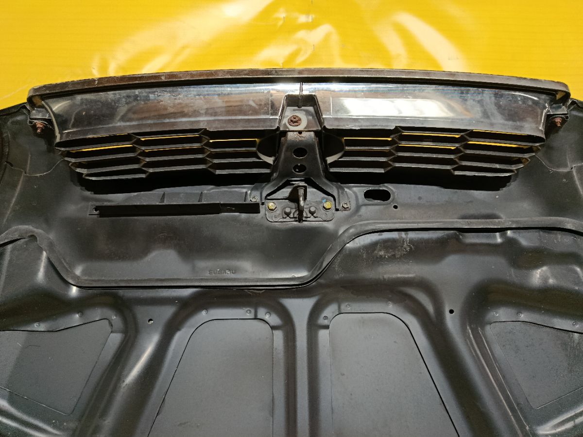 Капот на Subaru Legacy Wagon BH5 Фото 10
