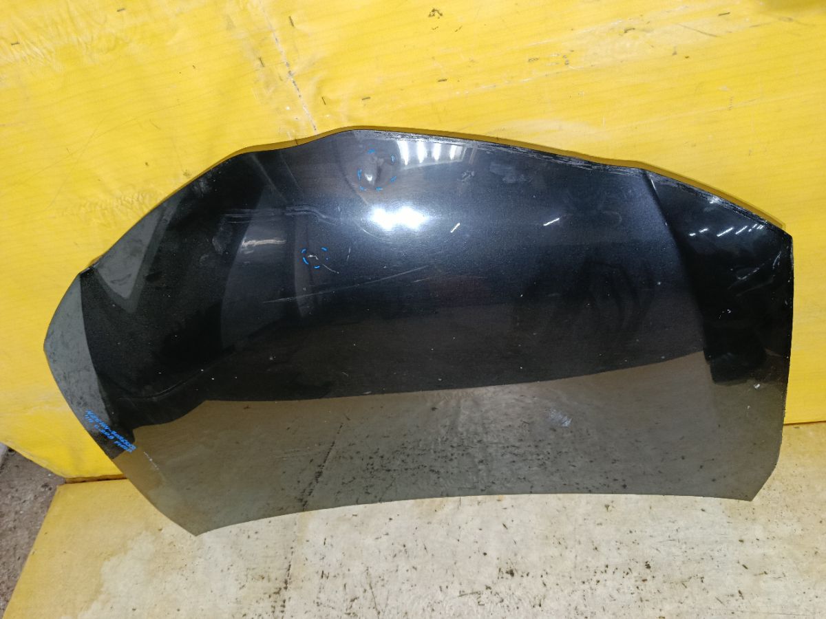 Капот на Toyota Corolla Fielder NZE164G Фото 2