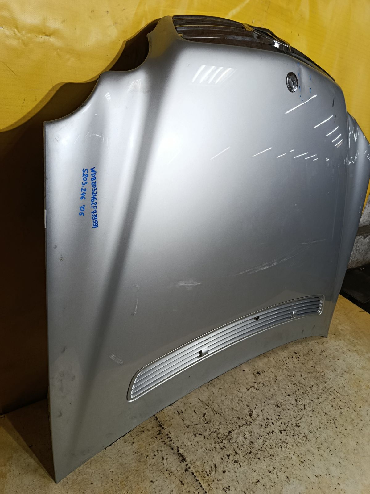 Капот A2038800157 на Mercedes-Benz C-Class Station Wagon S203.246 Фото 3