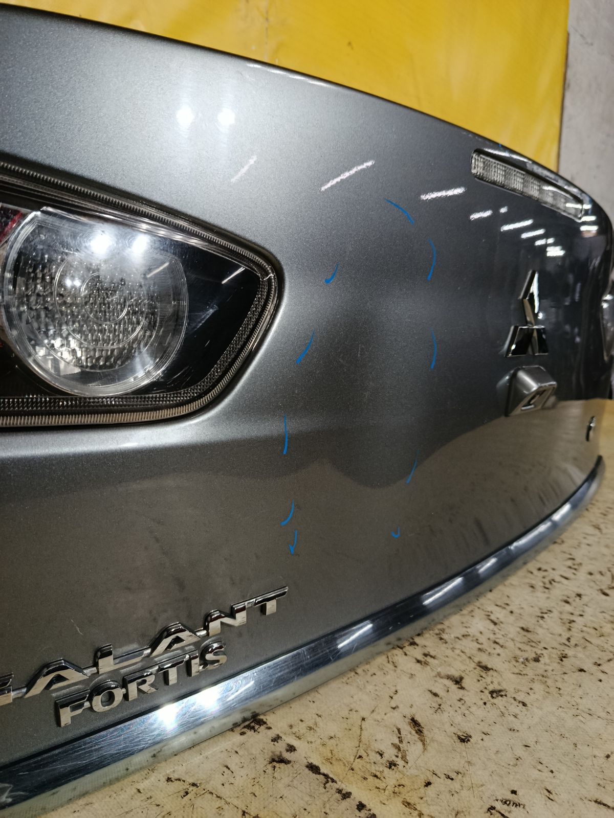 Крышка багажника P5614 P5614 на Mitsubishi Galant Fortis CY6A Фото 7