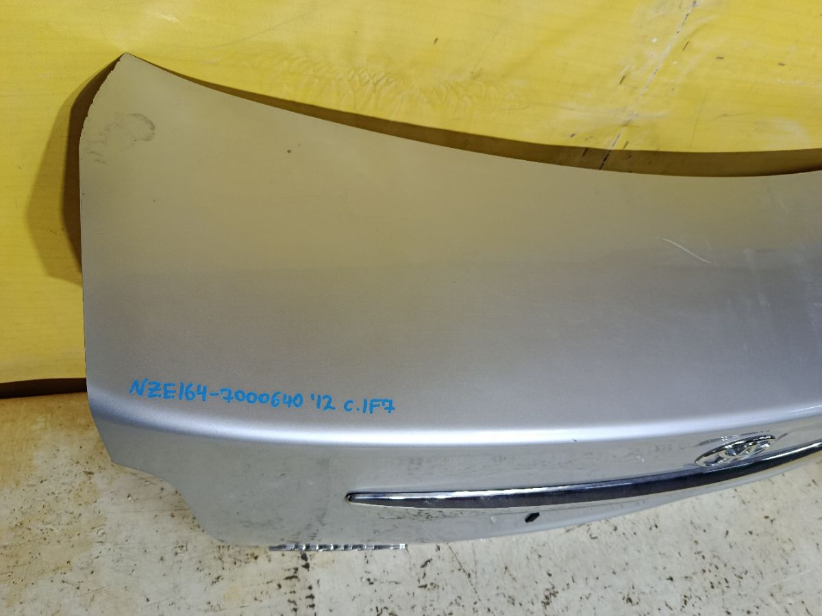 Крышка багажника на Toyota Corolla Axio NZE164 Фото 2