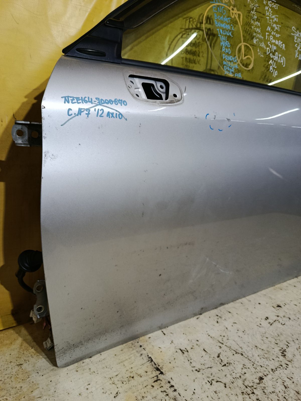 Дверь боковая на Toyota Corolla Axio NZE164 Фото 4