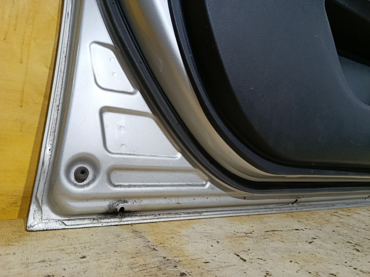 Дверь боковая на Toyota Corolla Axio NZE164 Фото 7