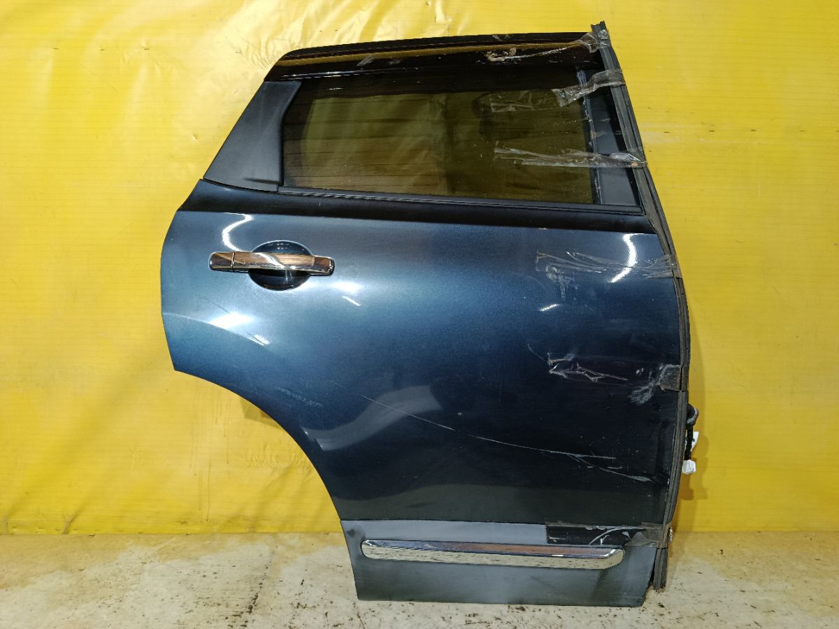 Дверь боковая на Nissan Dualis KJ10 Фото 1