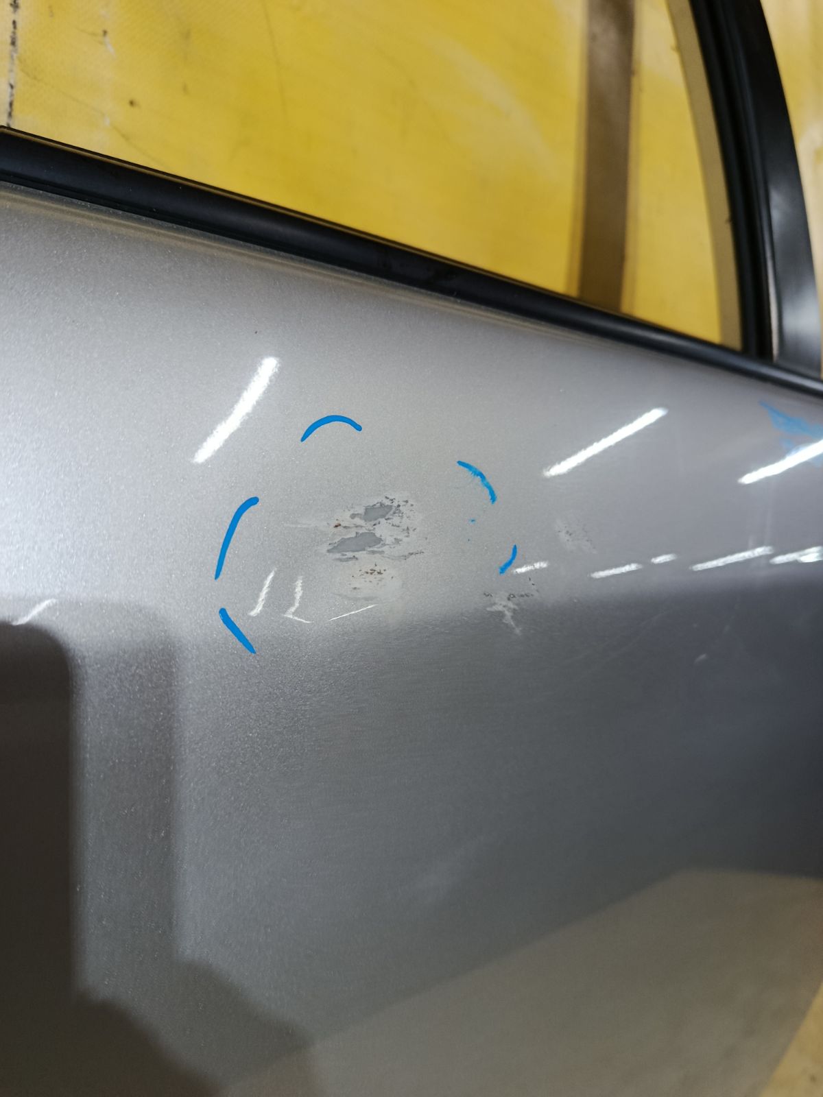 Дверь боковая на Toyota Corolla Axio NZE164 Фото 5