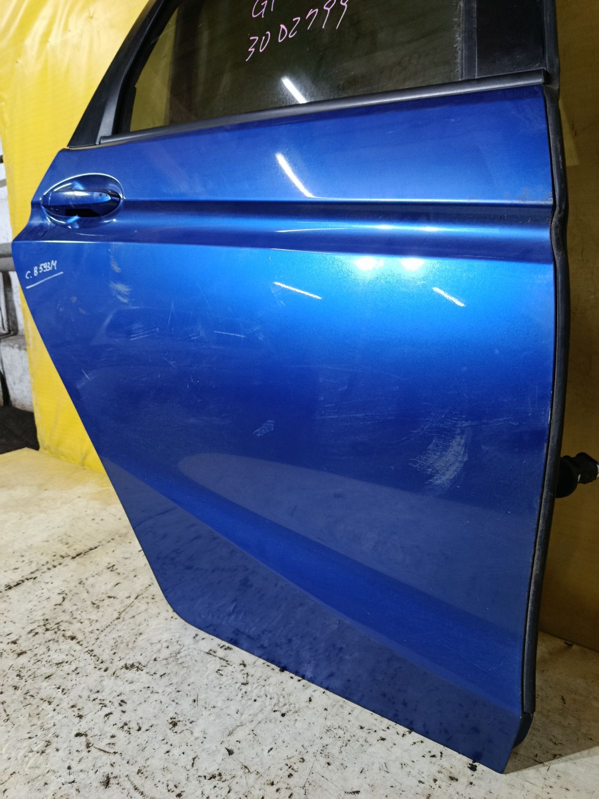 Дверь боковая на Honda Fit Hybrid GP5 Фото 3