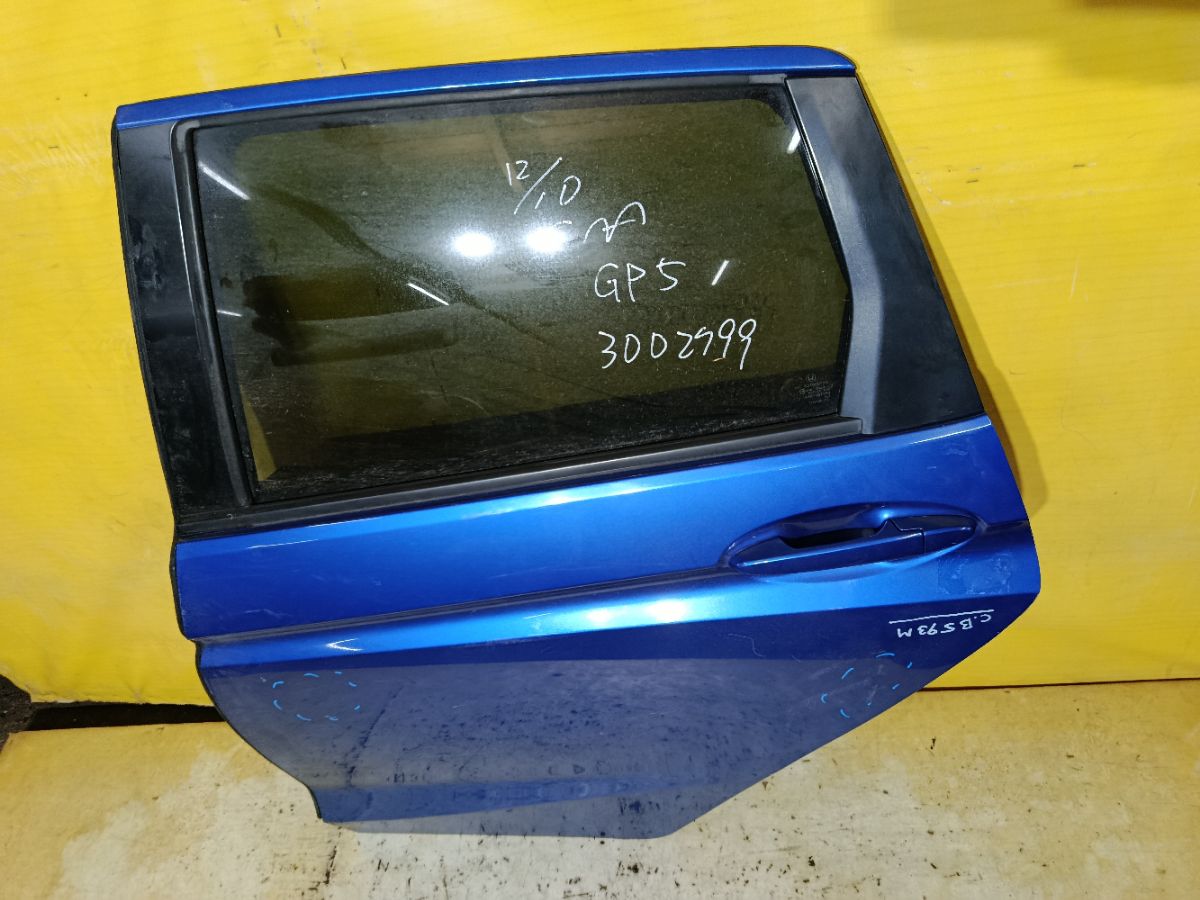 Дверь боковая на Honda Fit Hybrid GP5 Фото 2