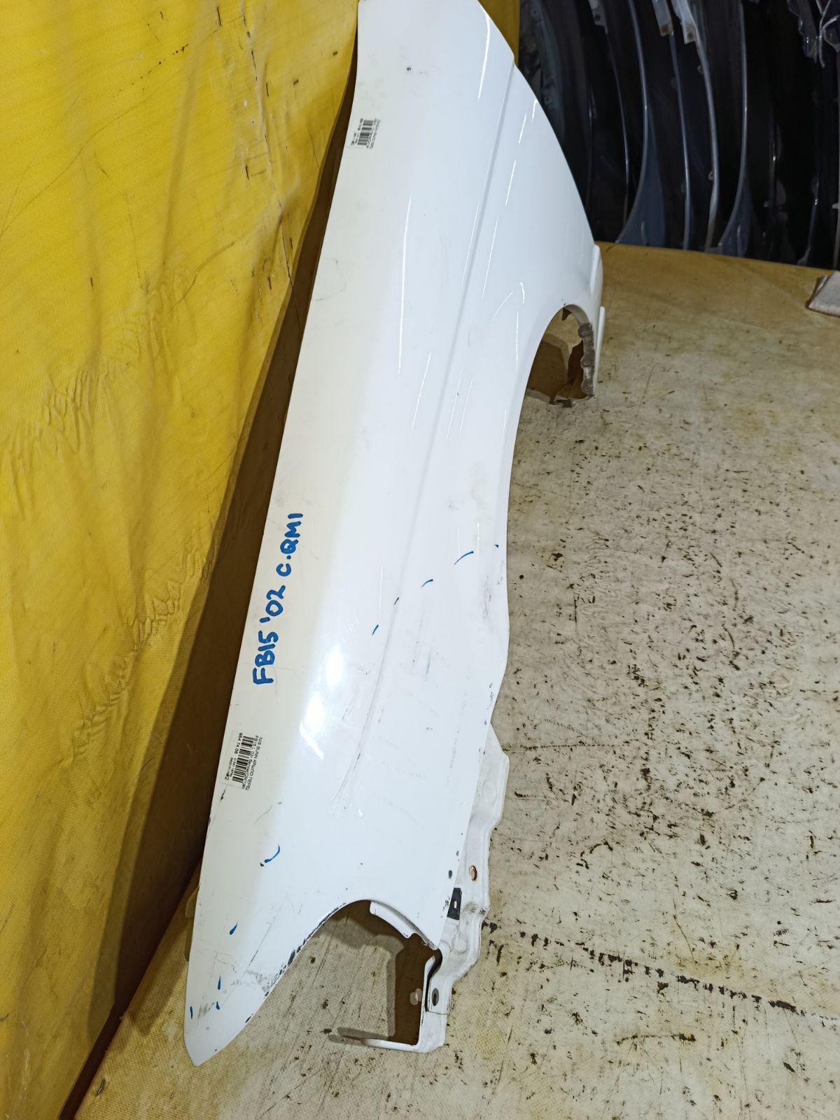 Крыло переднее на Nissan Sunny FB15 Фото 5