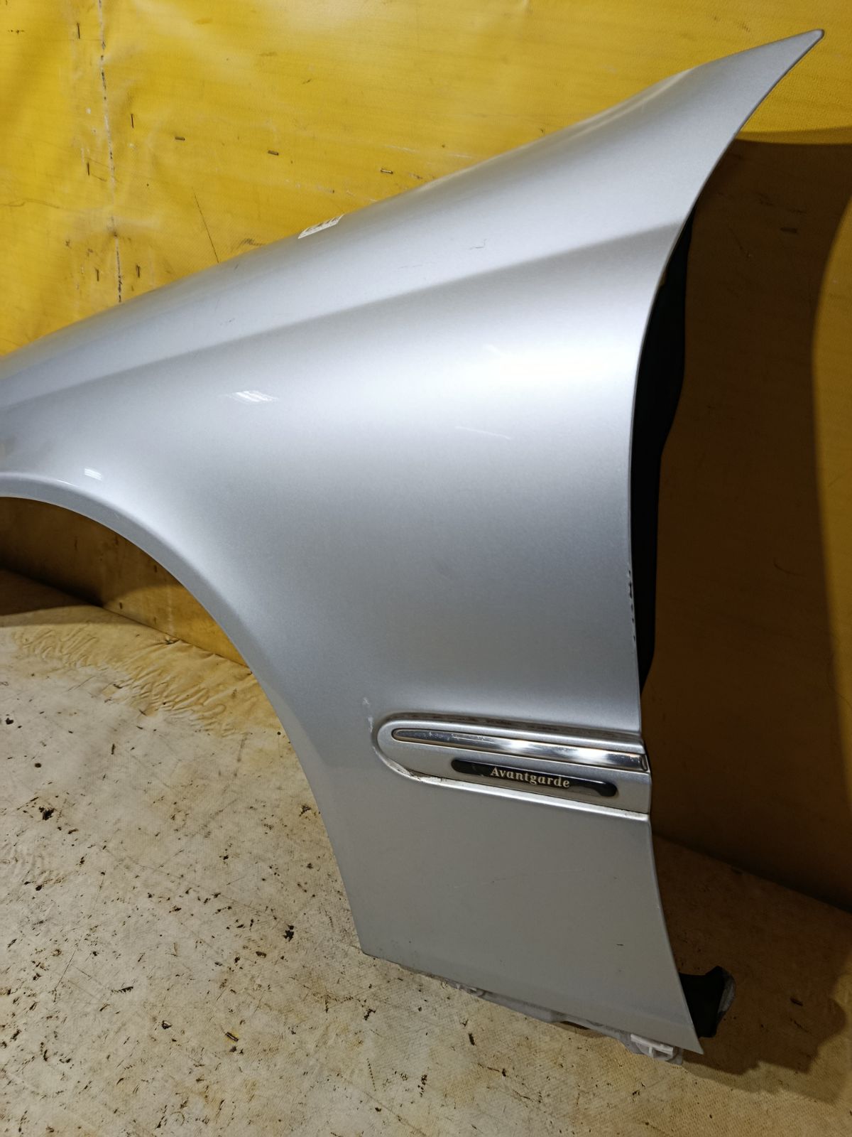 Крыло переднее 0018014707, 12551111, 1307BL, 151171, 1671007, 171302, 2038800118, 203880011867, 2038800718, 2038800817, 3032657, 3032657B, 3513311, 3515311A1, 50 03 01, 500301, 6504043515311P, 8100084, A   203 880 01 18 67, A2038800118, A2038800718, BZ10023AL, BZ10023ALDEFEKT, BZ10023ALN, FP 4605 311, GD1307BL, MB114021FL, MB20301111L, MD07001600L00, MD07001600L0C, MD07001600L0S, MD070162, MD20300270L, ME0273004, ME0273034, P71BZ023AL, STMD070162 на Mercedes-Benz C-Class Station Wagon S203.246 Фото 2