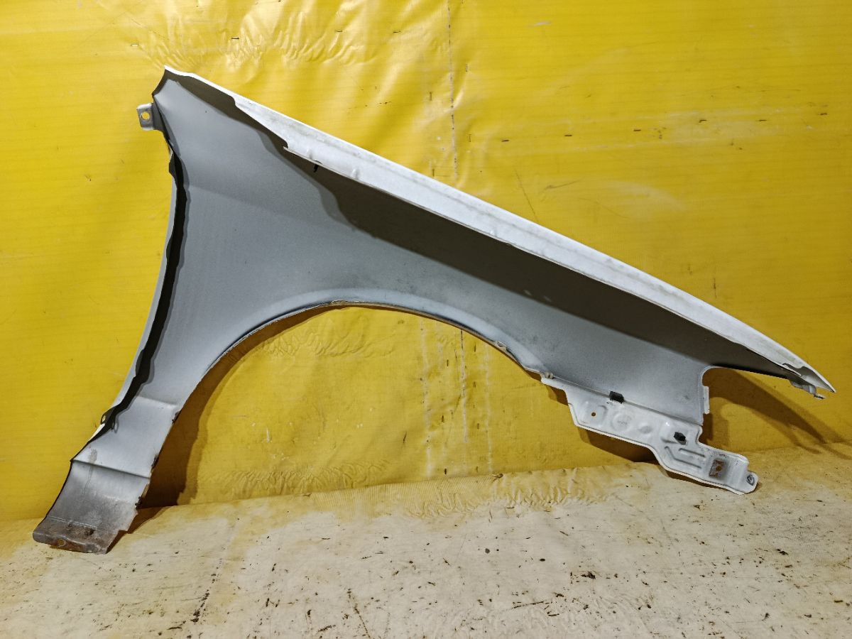 Крыло переднее на Nissan Ad Van VFY11 Фото 6