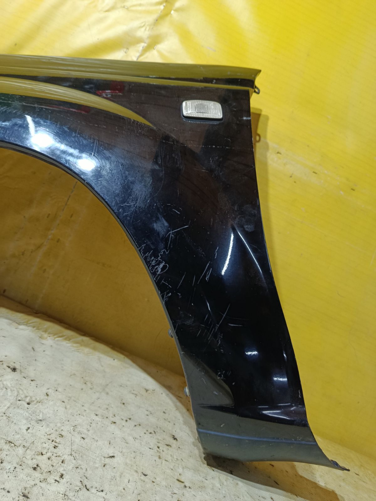 Крыло переднее 63113-8H440 на Nissan X-Trail NT30 Фото 3