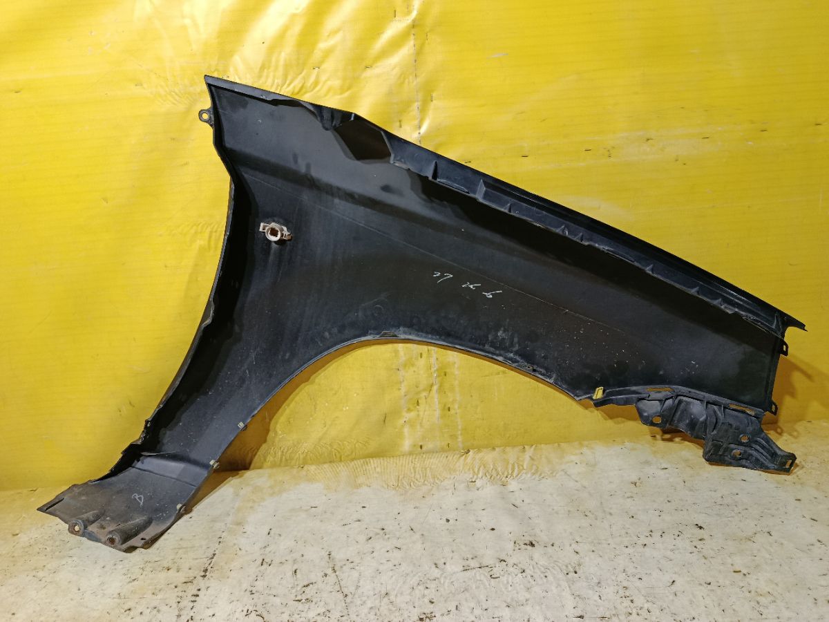 Крыло переднее 63113-8H440 на Nissan X-Trail NT30 Фото 6