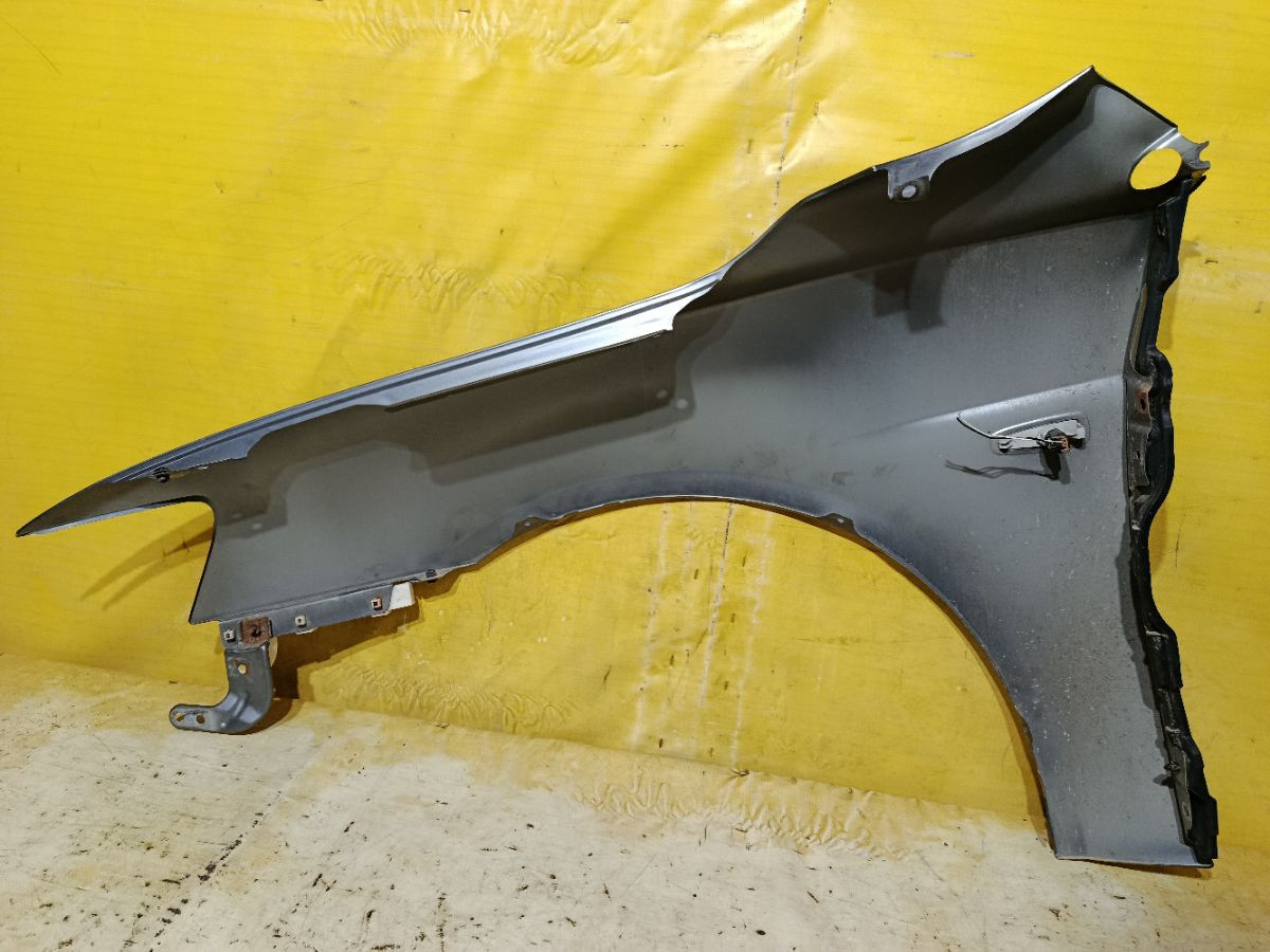 Крыло переднее на Mitsubishi Galant Fortis CY6A Фото 5