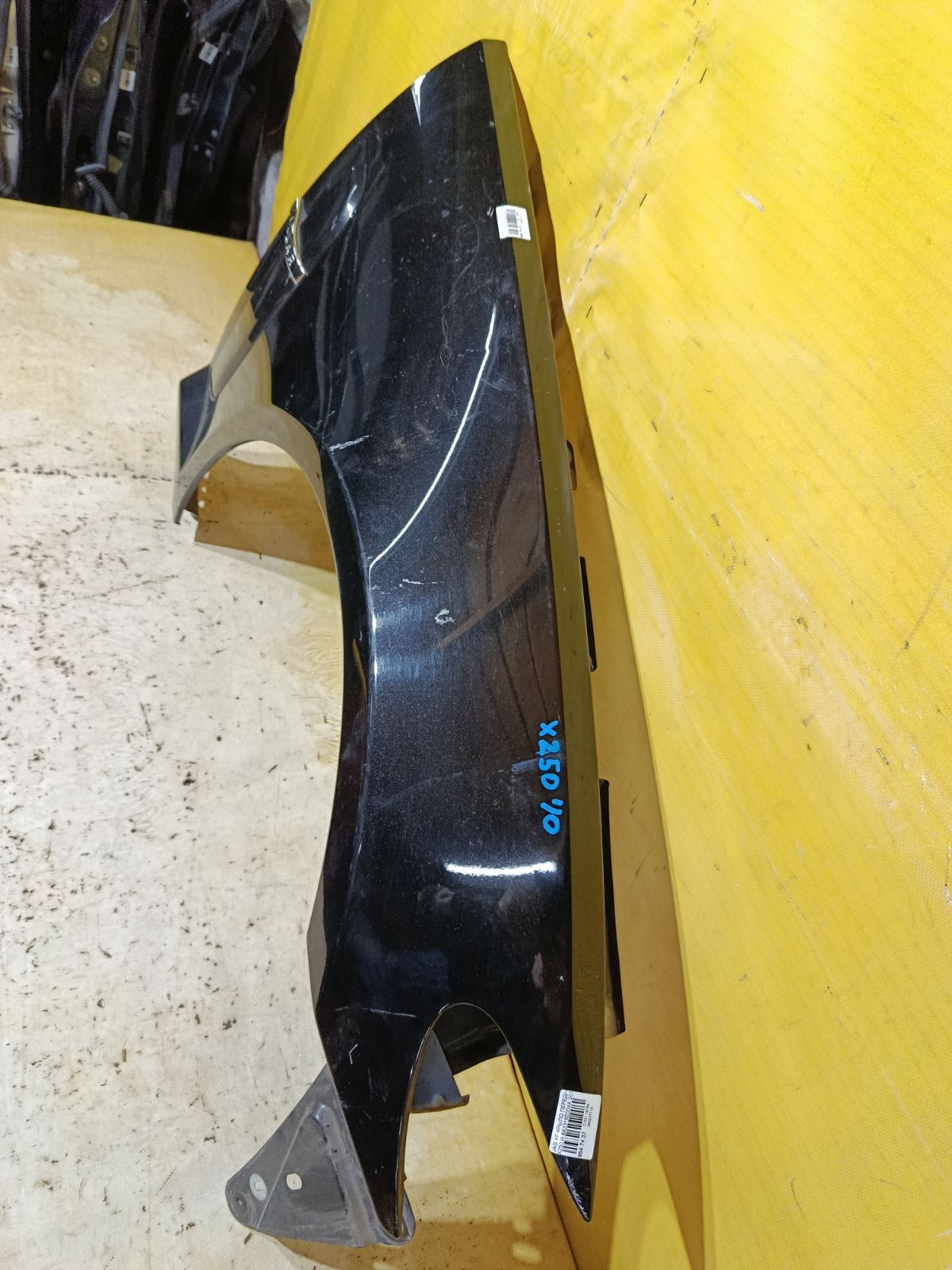 Крыло переднее 8X2316E004A на Jaguar Xf X250 Фото 4