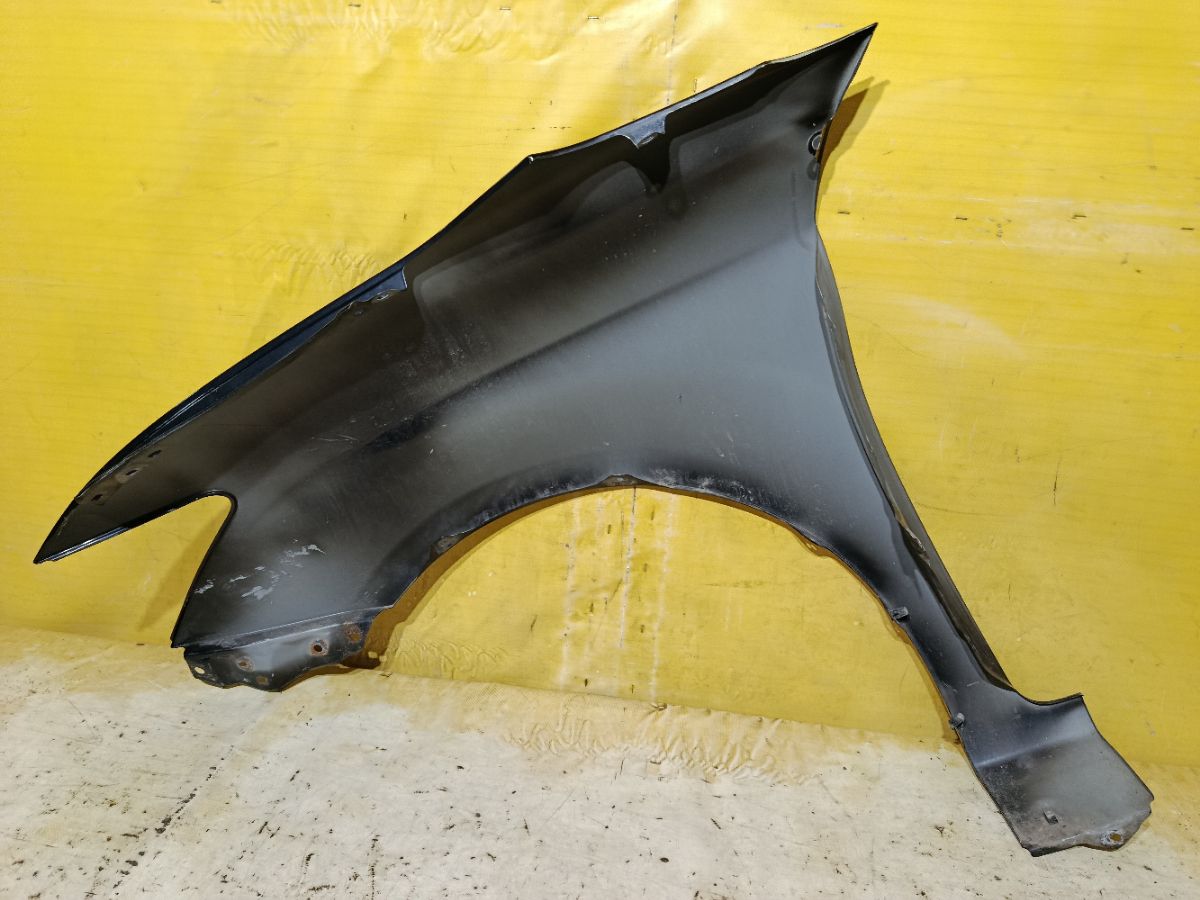Крыло переднее на Toyota Corolla Fielder NZE164G Фото 7