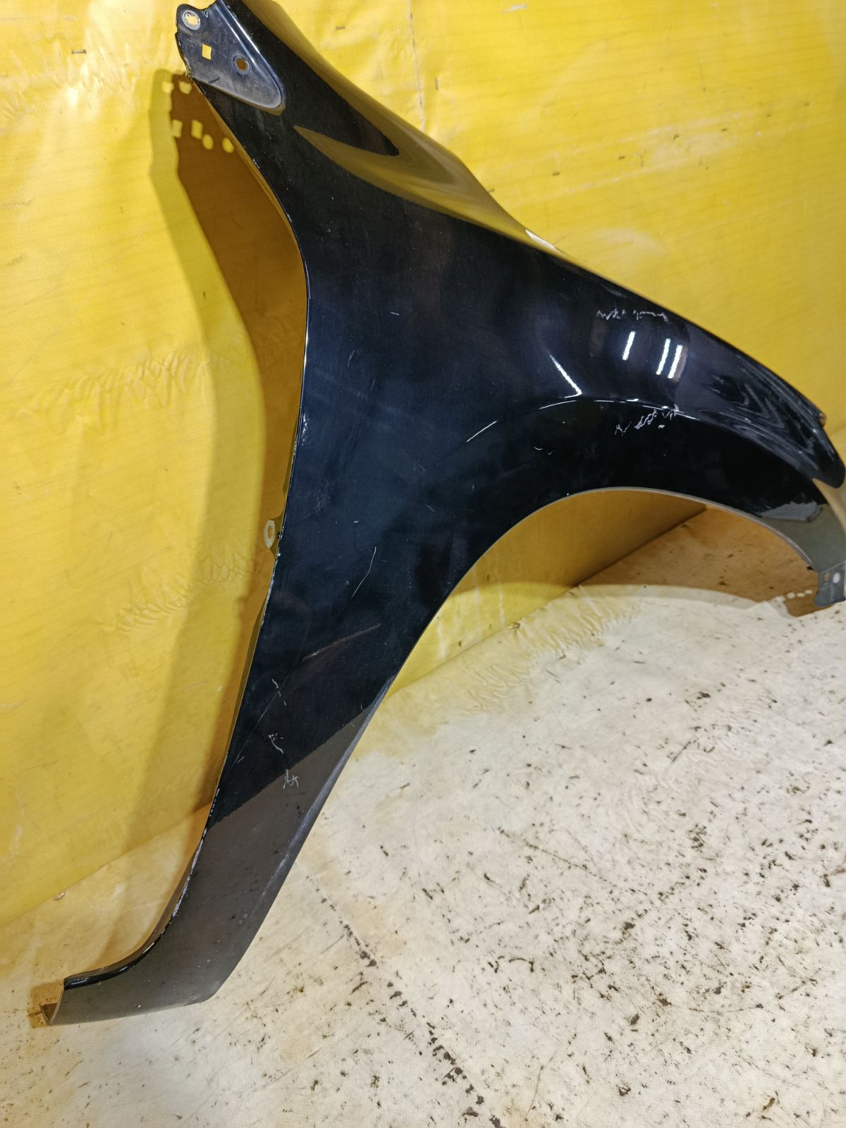 Крыло переднее на Toyota Vanguard ACA33W Фото 3